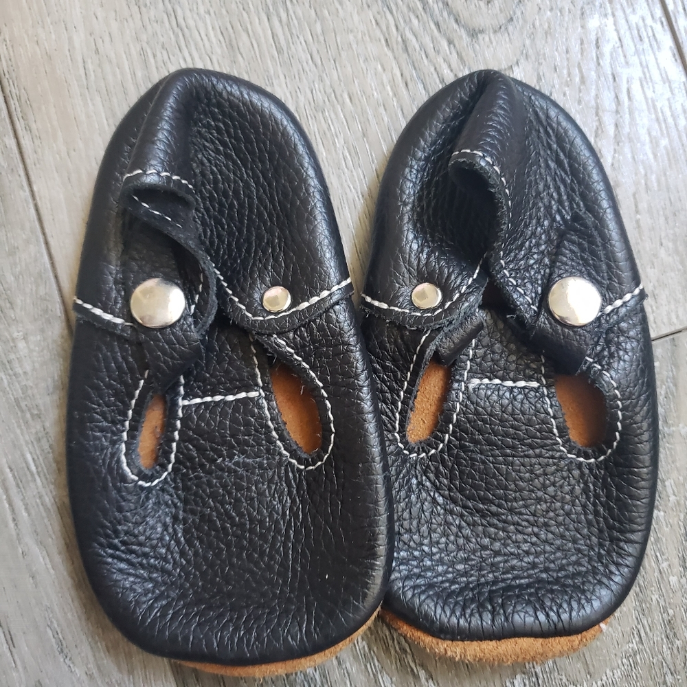 Black t-strap soft-soled Monpetit shoes size 6